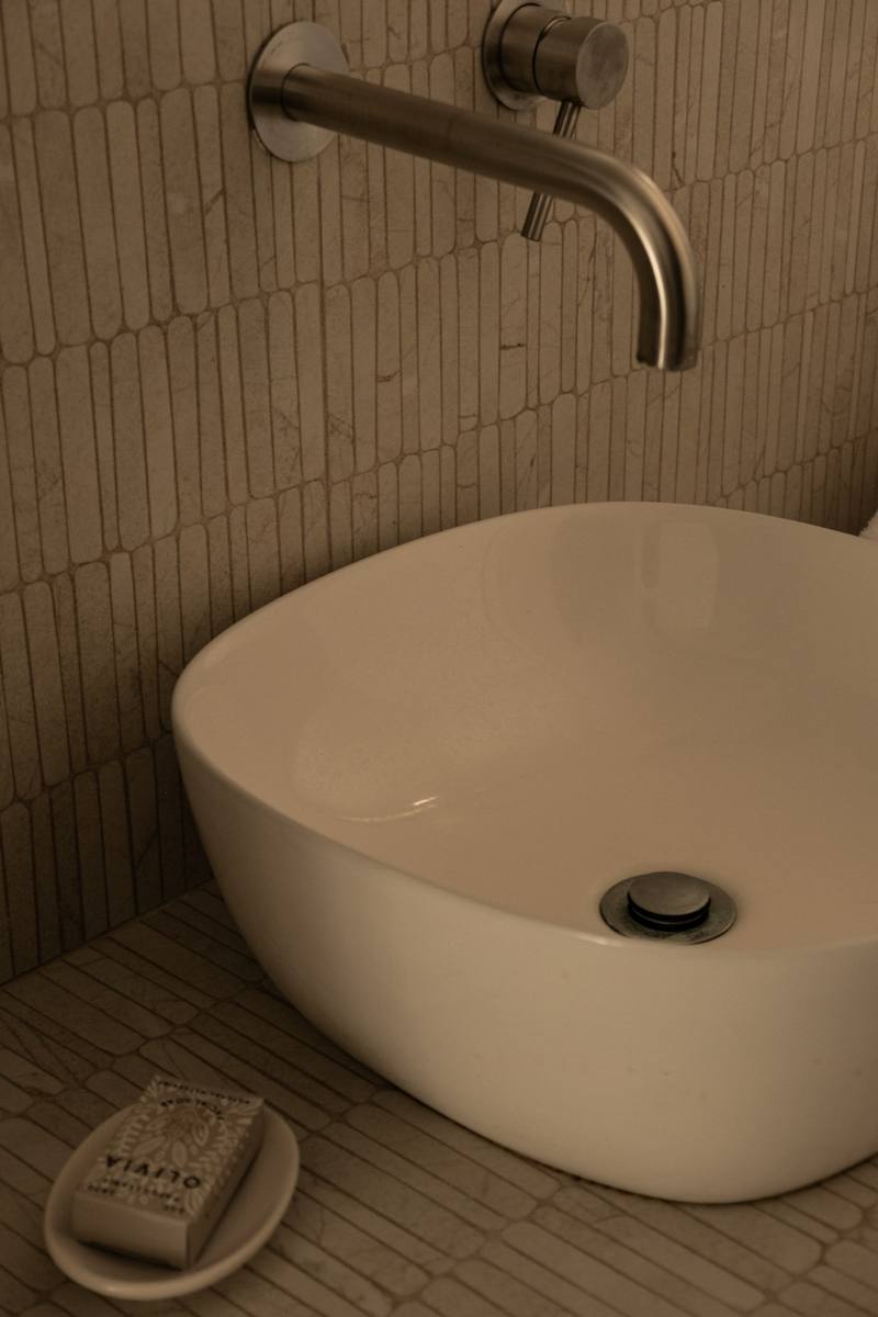 Nusa — details
