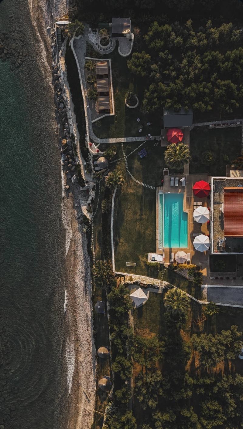 Pamina Mare — aerial view of the seaside villa and pool
