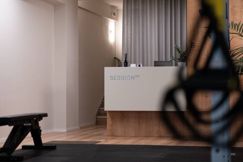 SESSION Fitness — details